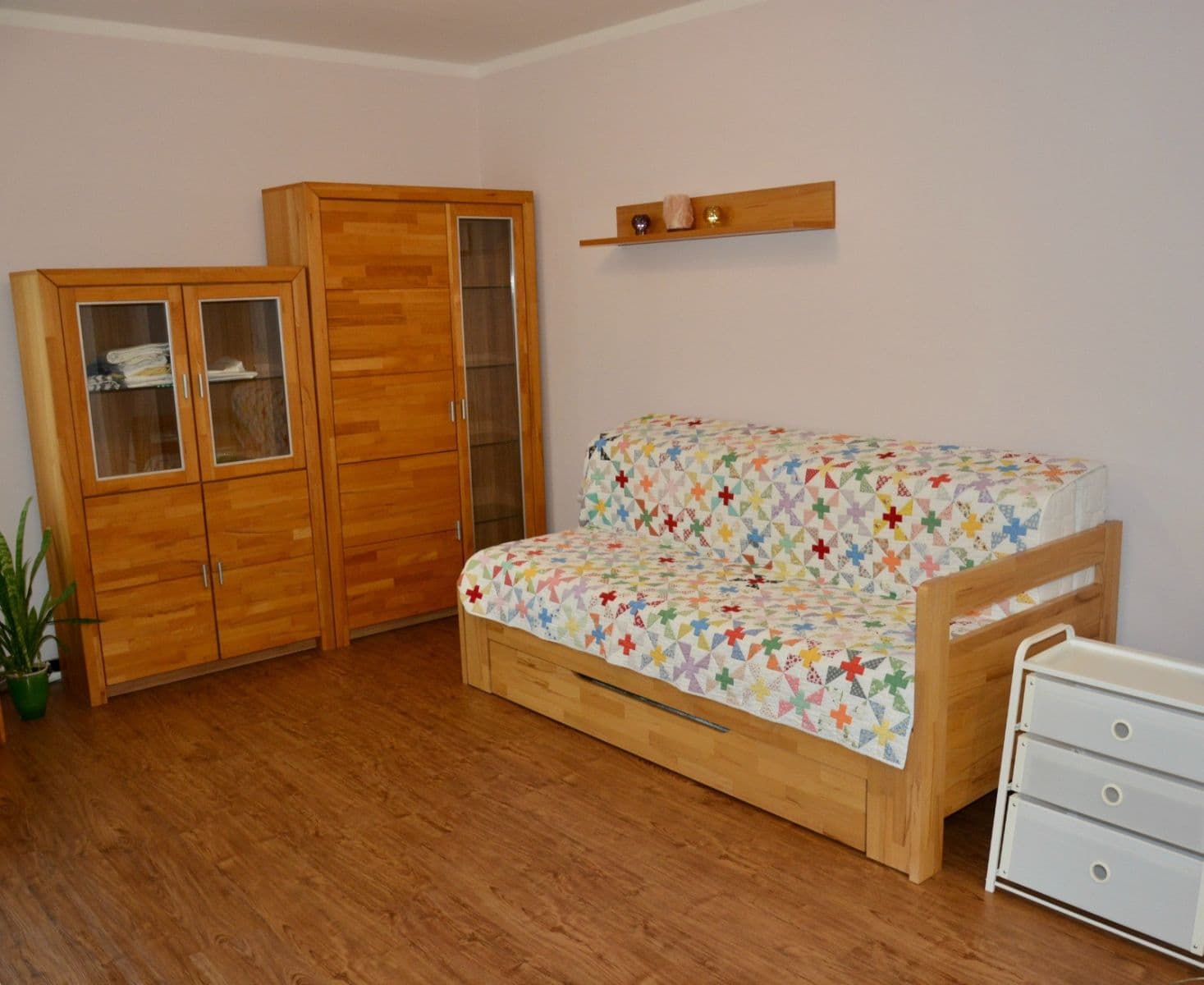Pronájem bytu 1+kk 35 m², Březová, Strančice, Středočeský kraj Pronájem bytu 1+kk 35 m², Březová, Strančice, Středočeský kraj