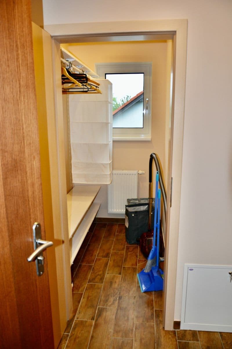 Pronájem bytu 1+kk 35 m², Březová, Strančice, Středočeský kraj Pronájem bytu 1+kk 35 m², Březová, Strančice, Středočeský kraj