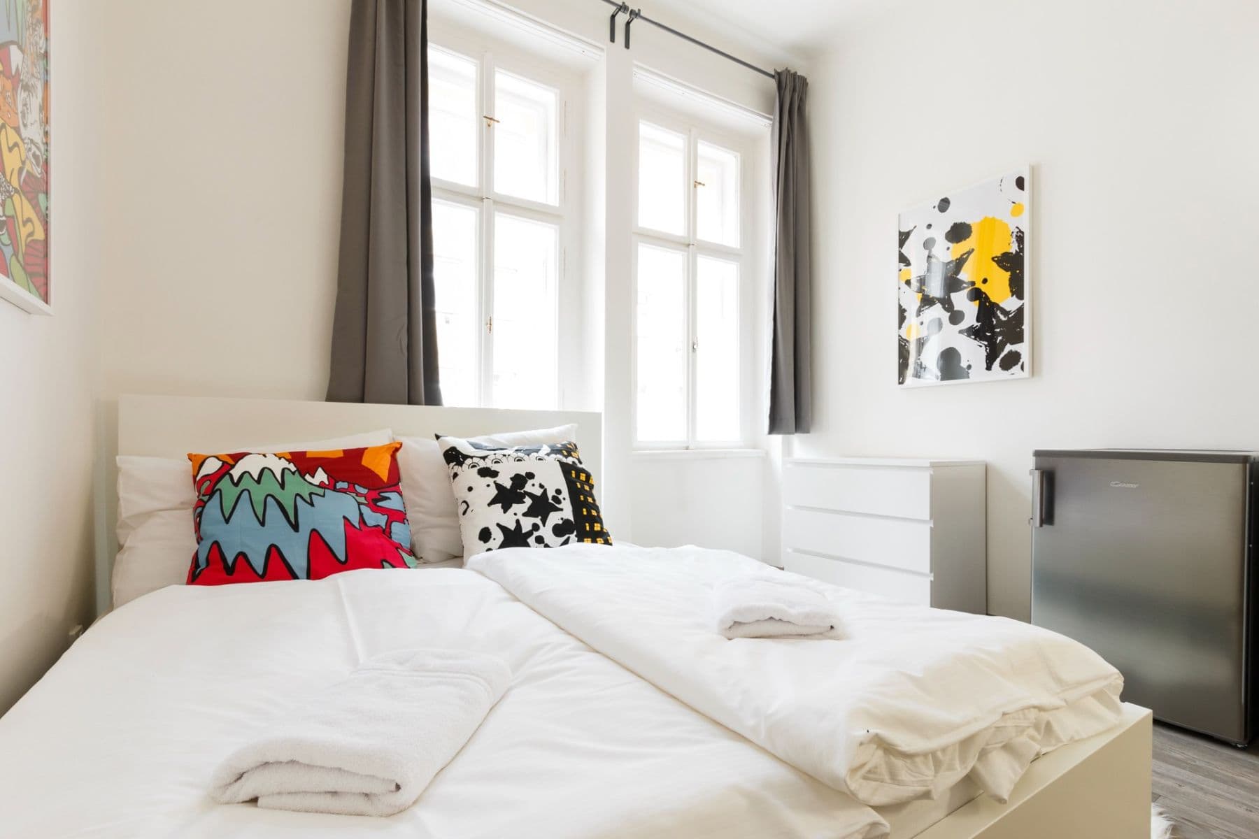Pronájem bytu 1+kk 300 m², Víta Nejedlého, Praha, Praha Pronájem bytu 1+kk 300 m², Víta Nejedlého, Praha, Praha