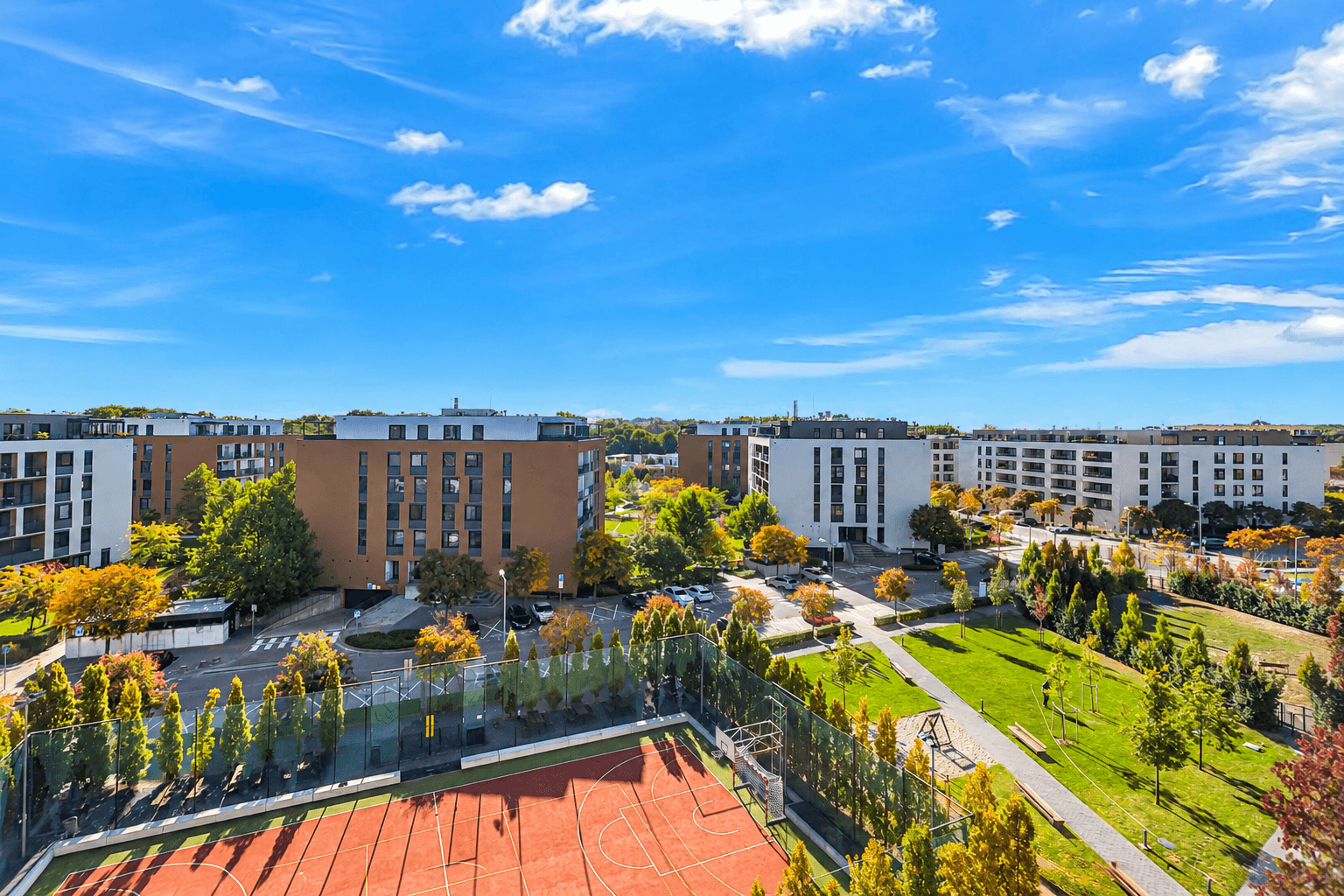 Prodej bytu 4+1 107 m², Fialová, Petržalka, Bratislavský kraj Prodej bytu 4+1 107 m², Fialová, Petržalka, Bratislavský kraj