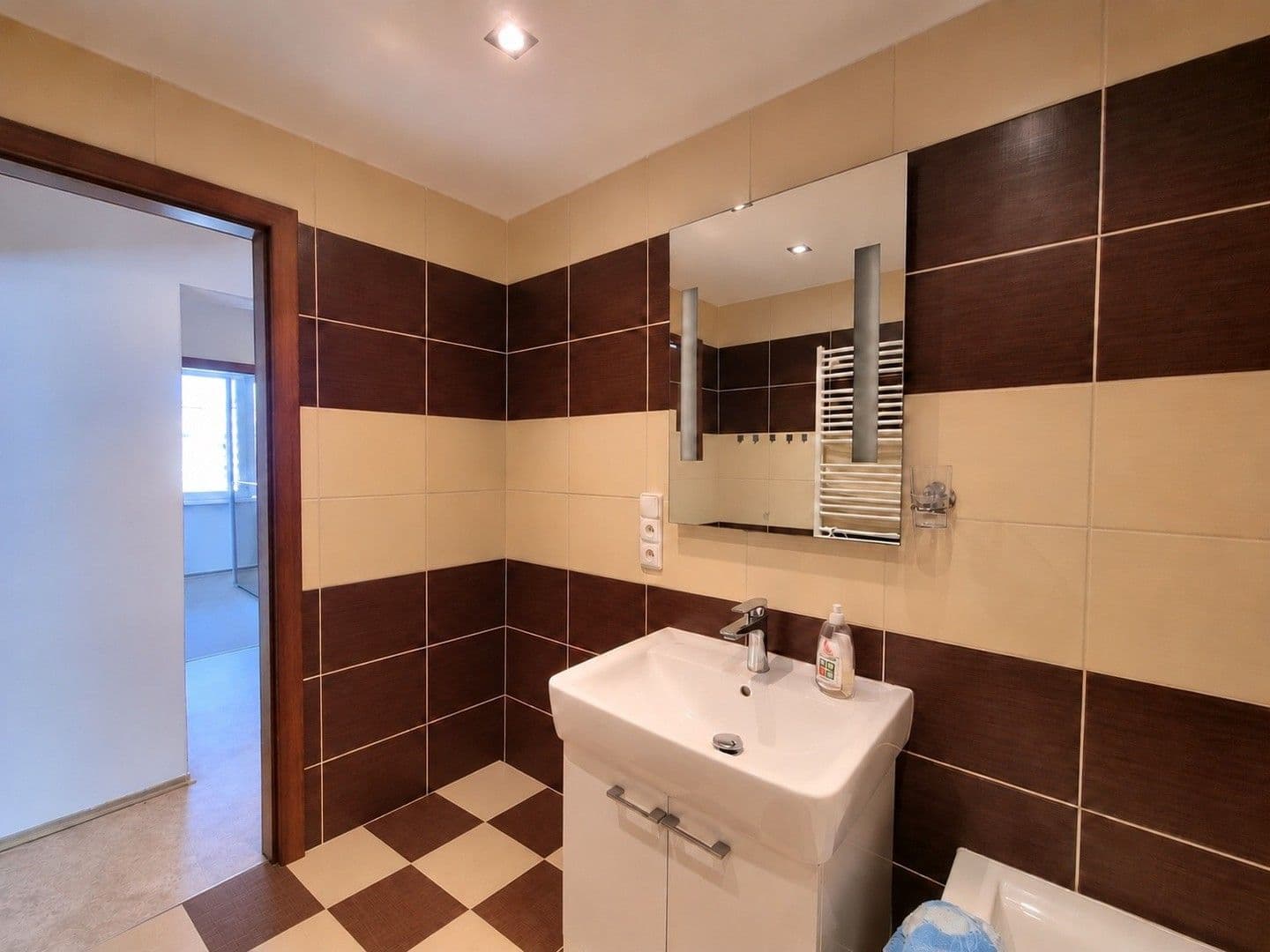 Pronájem bytu 3+1 64 m², Taussigova, Praha, Praha Pronájem bytu 3+1 64 m², Taussigova, Praha, Praha