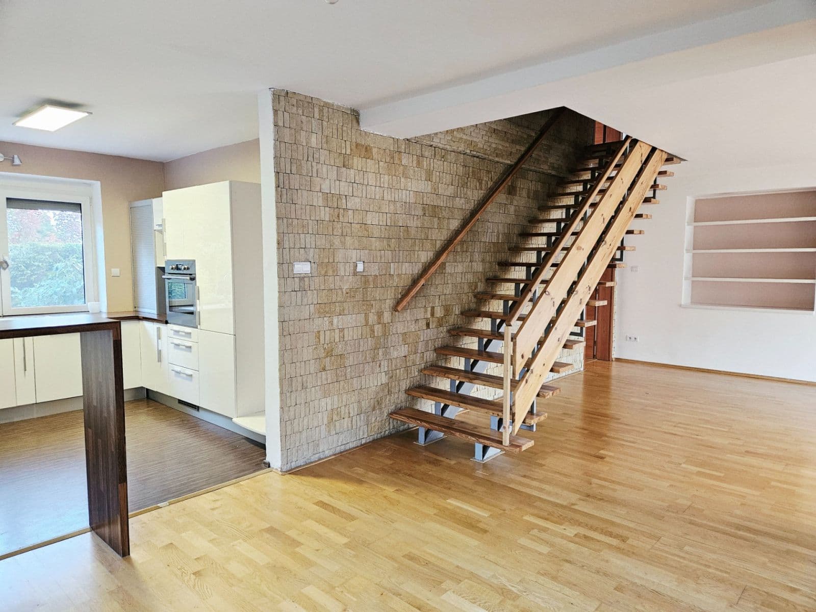 Pronájem bytu 5+kk 193 m², Adélčina, Praha, Praha Pronájem bytu 5+kk 193 m², Adélčina, Praha, Praha