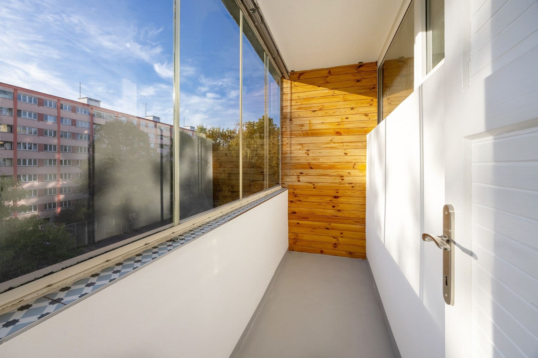 Prodej bytu 3+kk 62 m², Ohrazenická, Pardubice, Pardubický kraj Prodej bytu 3+kk 62 m², Ohrazenická, Pardubice, Pardubický kraj