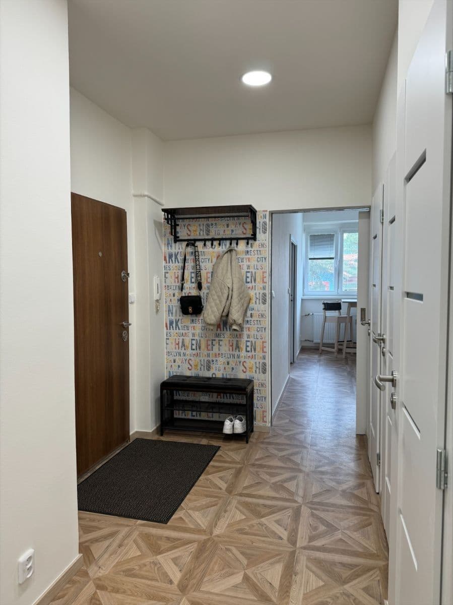 Prodej bytu 2+kk 42 m², Čihákova, Praha, Praha Prodej bytu 2+kk 42 m², Čihákova, Praha, Praha