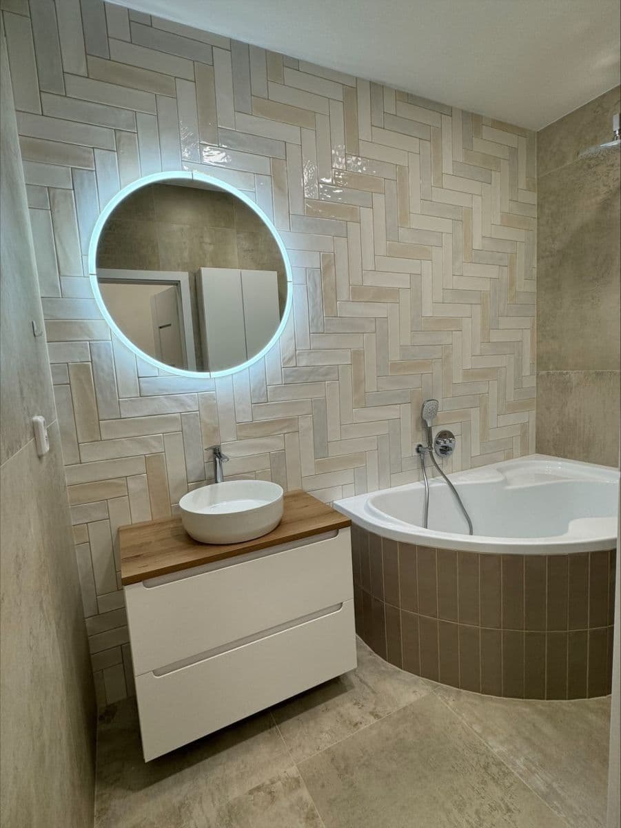 Prodej bytu 2+kk 42 m², Čihákova, Praha, Praha Prodej bytu 2+kk 42 m², Čihákova, Praha, Praha