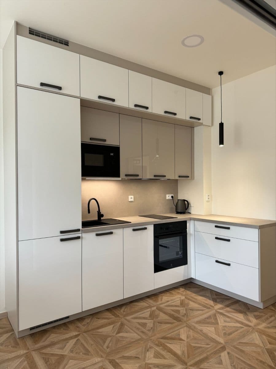 Prodej bytu 2+kk 42 m², Čihákova, Praha, Praha Prodej bytu 2+kk 42 m², Čihákova, Praha, Praha