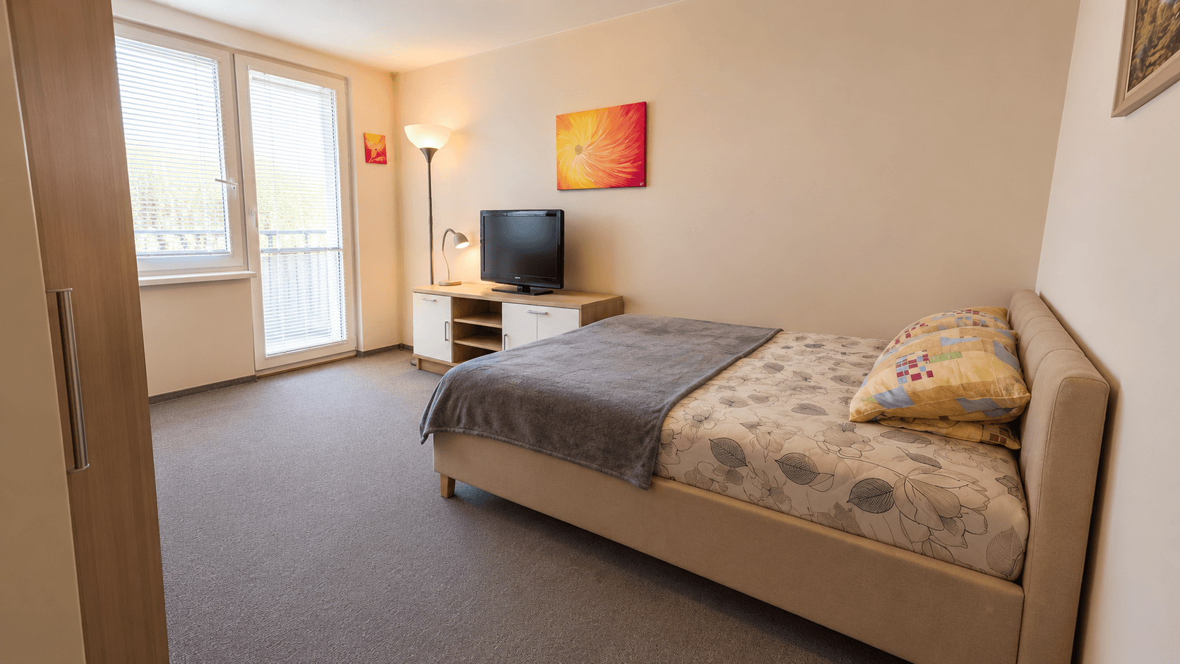 Pronájem bytu 1+kk 27 m², Vitry, Kladno, Středočeský kraj Pronájem bytu 1+kk 27 m², Vitry, Kladno, Středočeský kraj