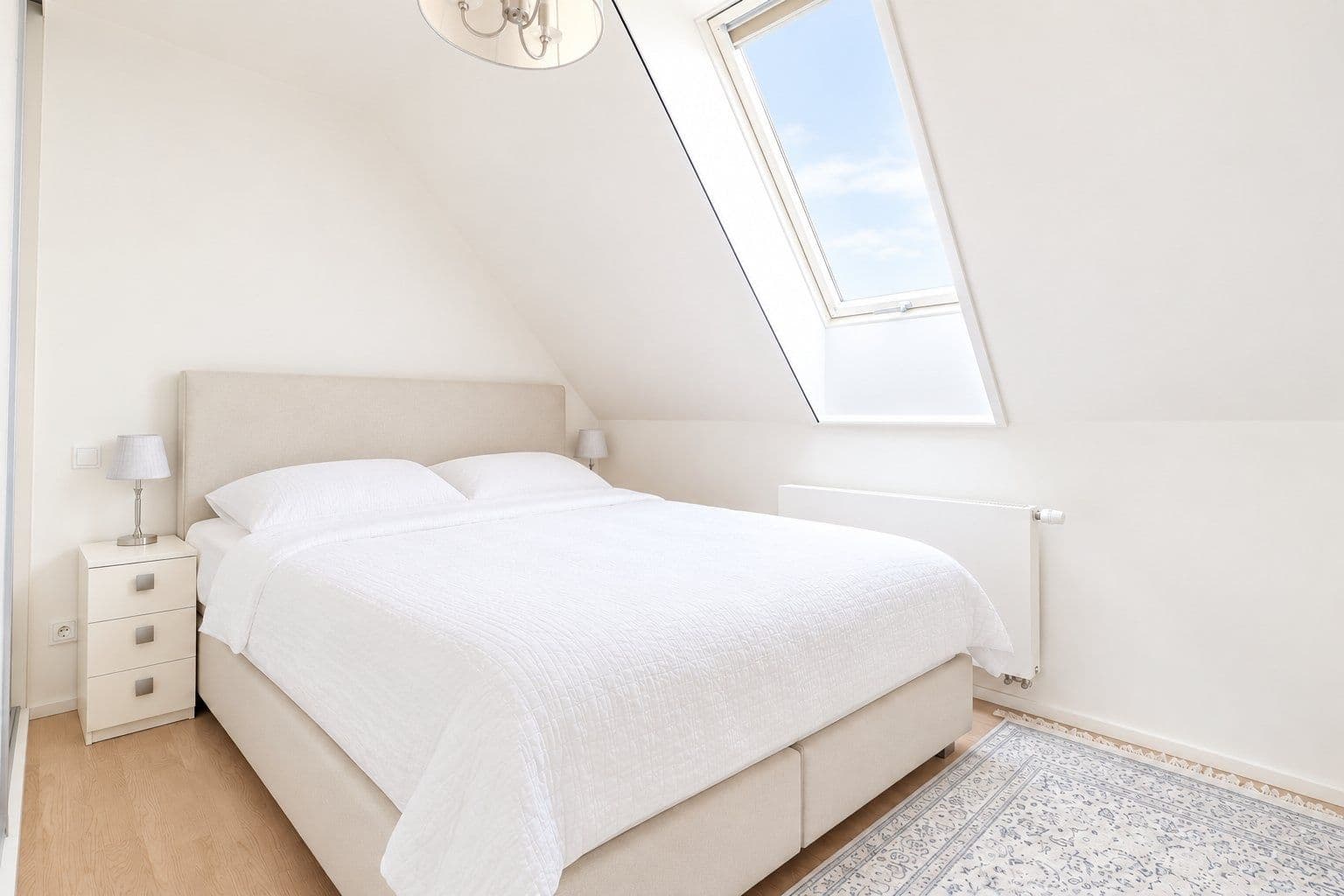 Pronájem bytu 4+kk 93 m², Urxova, Praha, Praha Pronájem bytu 4+kk 93 m², Urxova, Praha, Praha