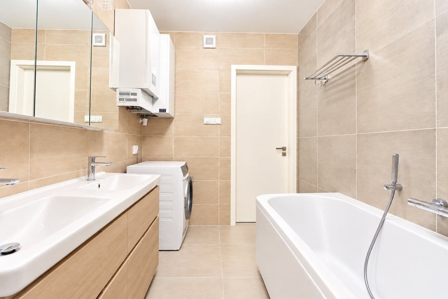Pronájem bytu 4+kk 93 m², Urxova, Praha, Praha Pronájem bytu 4+kk 93 m², Urxova, Praha, Praha