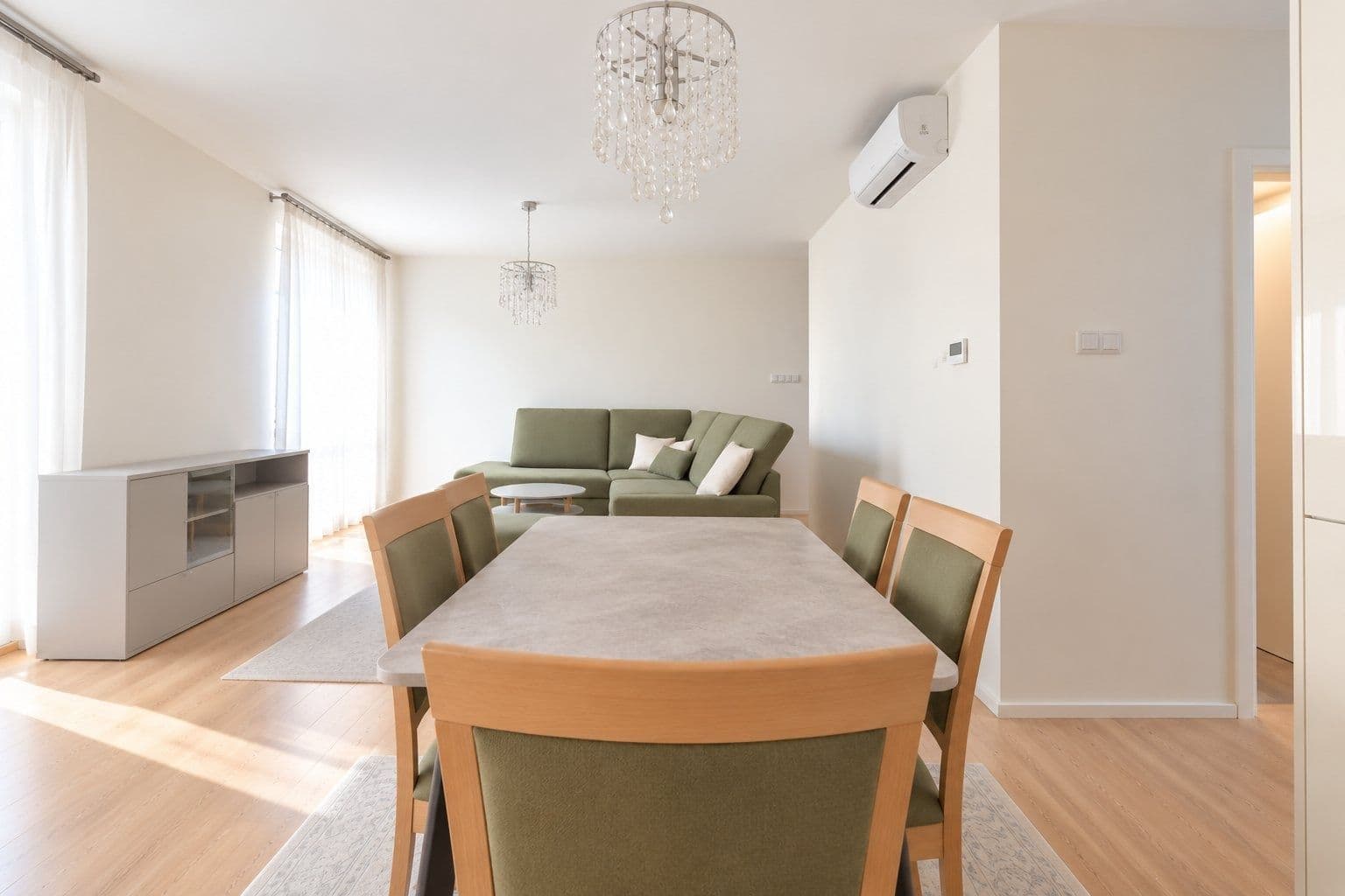 Pronájem bytu 4+kk 93 m², Urxova, Praha, Praha Pronájem bytu 4+kk 93 m², Urxova, Praha, Praha