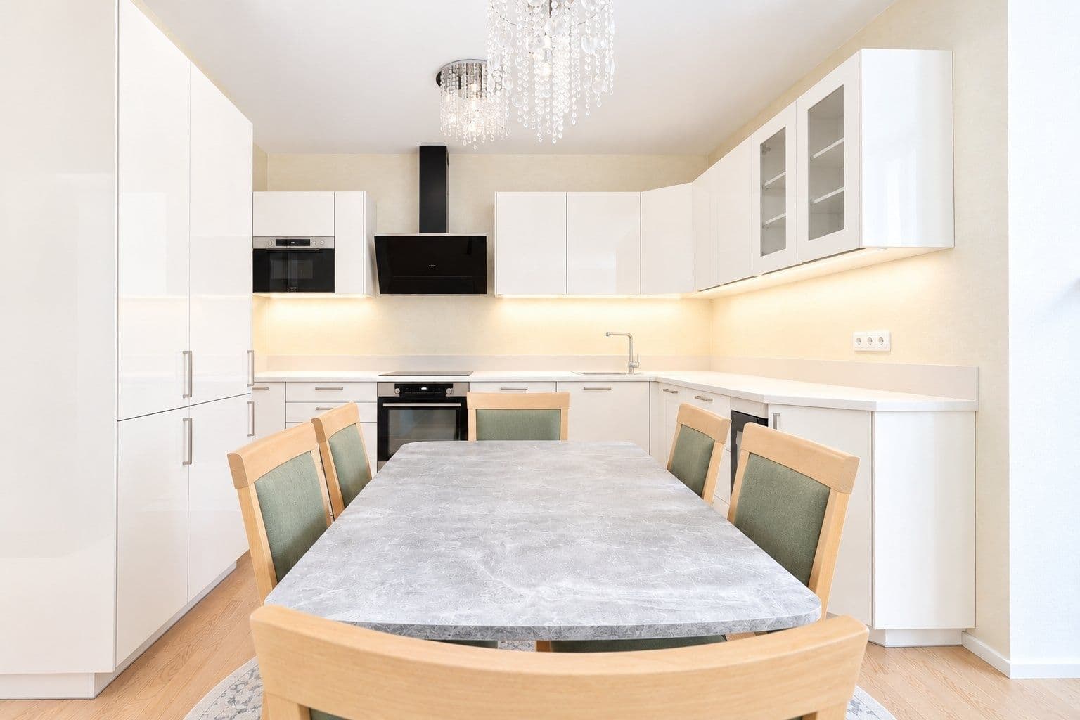 Pronájem bytu 4+kk 93 m², Urxova, Praha, Praha Pronájem bytu 4+kk 93 m², Urxova, Praha, Praha
