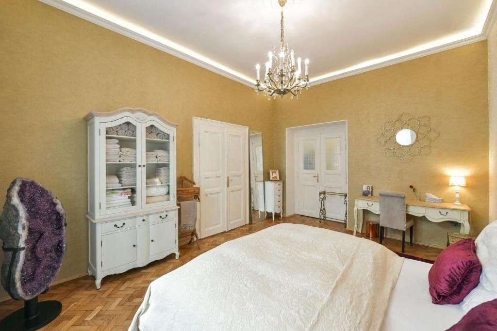 Pronájem bytu 77 m², Nitranská, Praha, Praha Pronájem bytu 77 m², Nitranská, Praha, Praha