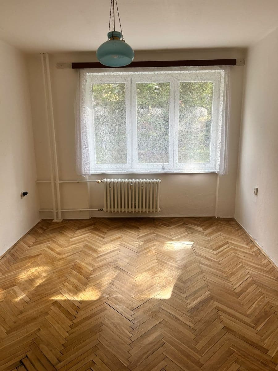 Pronájem bytu 2+1 52 m², Malovická, Praha, Praha Pronájem bytu 2+1 52 m², Malovická, Praha, Praha