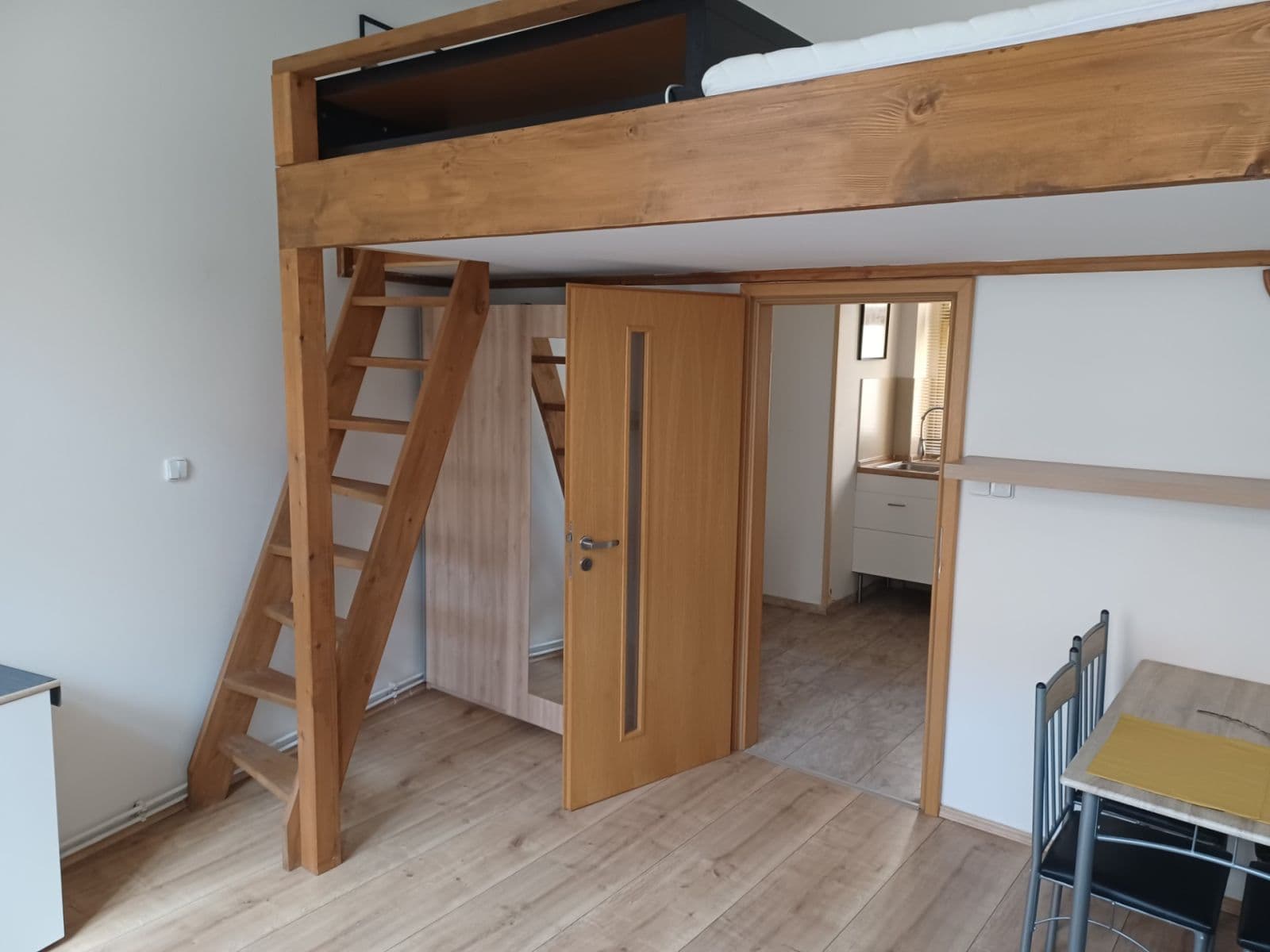 Pronájem bytu 1+1 39 m², Ve Smečkách, Praha, Praha Pronájem bytu 1+1 39 m², Ve Smečkách, Praha, Praha