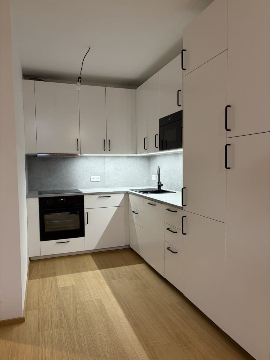 Pronájem bytu 2+kk 53 m², Za Pískovnou, Praha, Praha Pronájem bytu 2+kk 53 m², Za Pískovnou, Praha, Praha