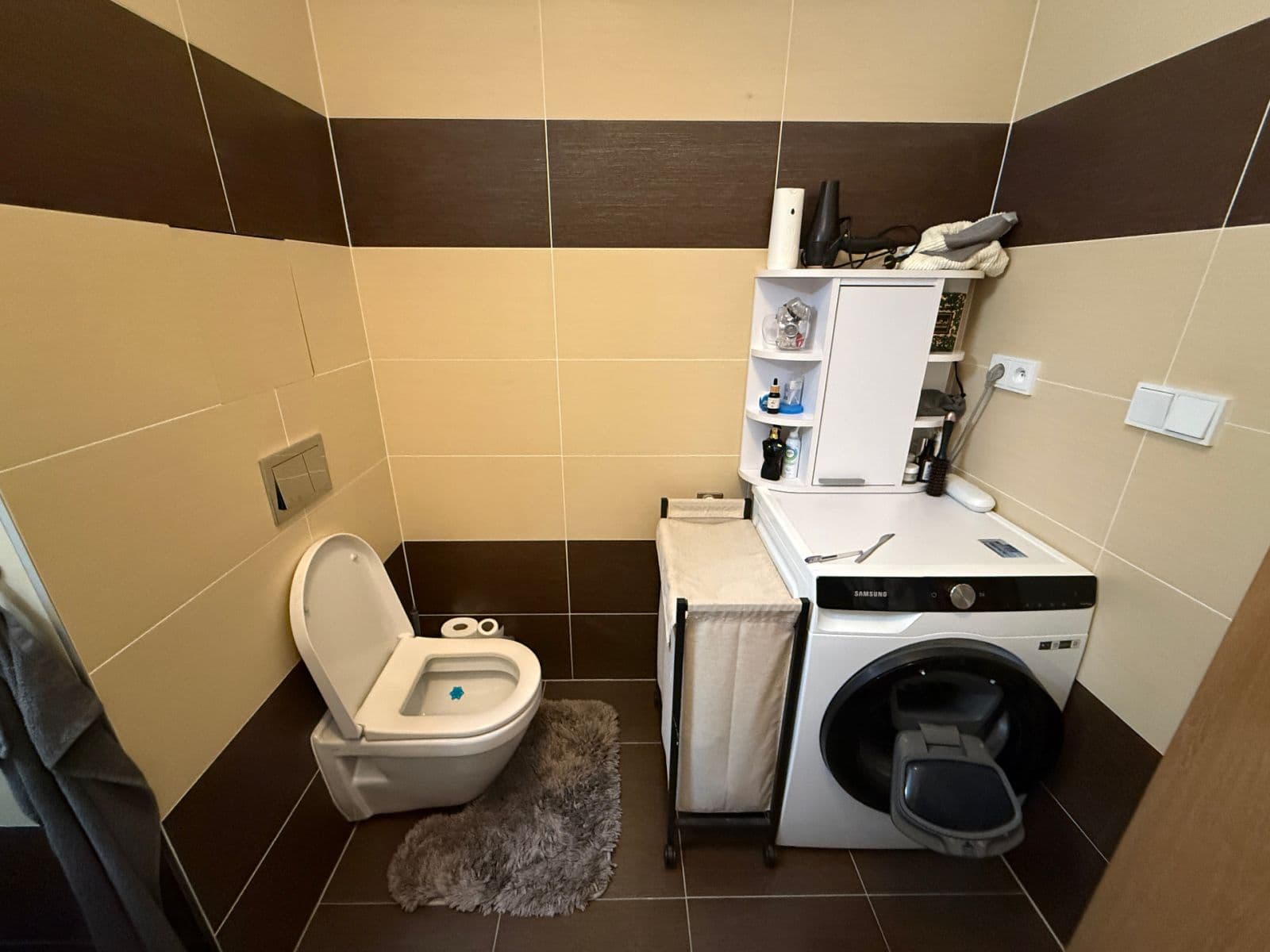 Pronájem bytu 1+kk 41 m², Počernická, Praha, Praha Pronájem bytu 1+kk 41 m², Počernická, Praha, Praha