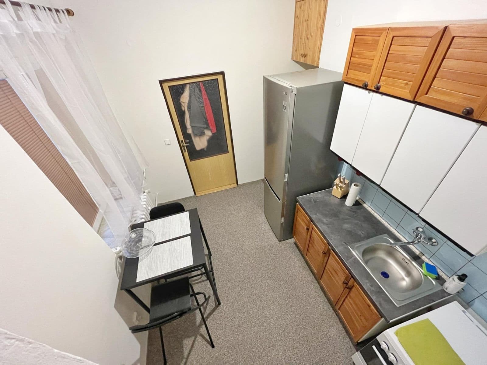 Pronájem bytu 1+1 38 m², Garážní, Ostrava, Moravskoslezský kraj Pronájem bytu 1+1 38 m², Garážní, Ostrava, Moravskoslezský kraj