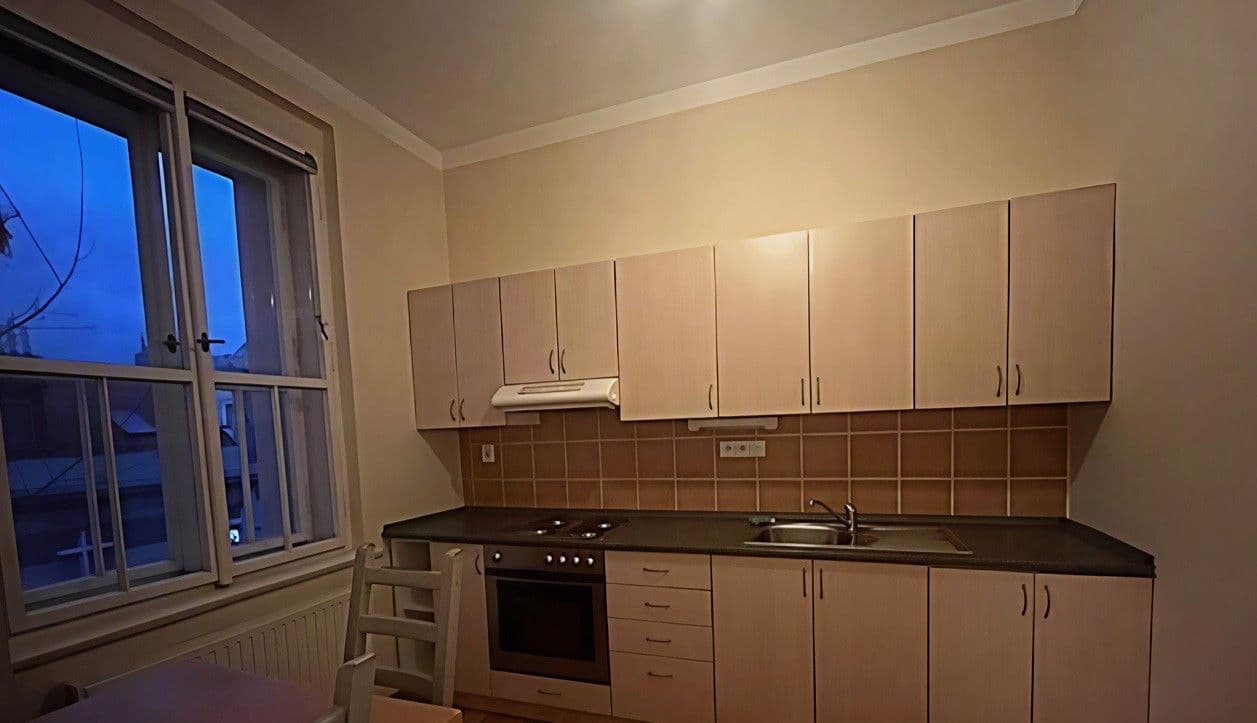 Pronájem bytu 1+1 40 m², Na Václavce, Praha, Praha Pronájem bytu 1+1 40 m², Na Václavce, Praha, Praha