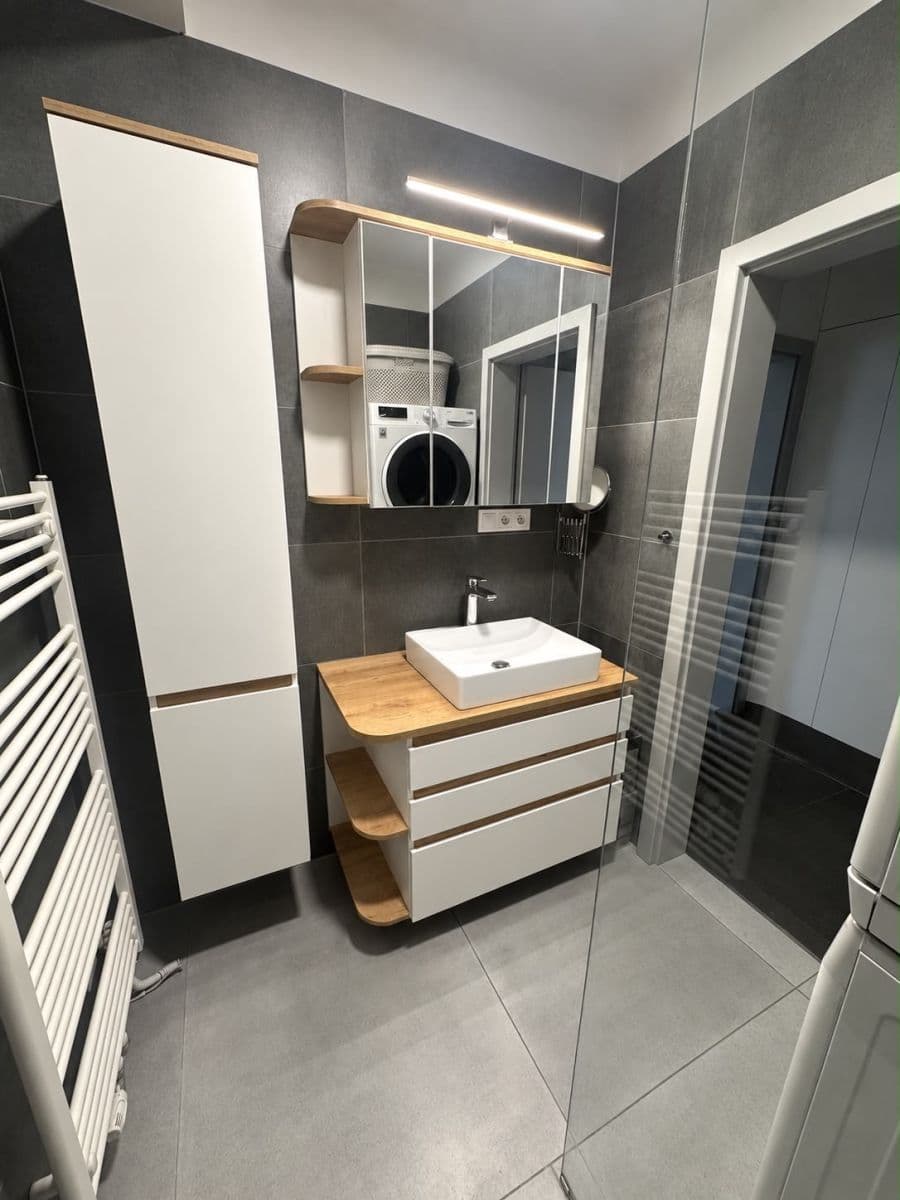 Prodej bytu 1+kk 38 m², Tovární, Olomouc, Olomoucký kraj Prodej bytu 1+kk 38 m², Tovární, Olomouc, Olomoucký kraj
