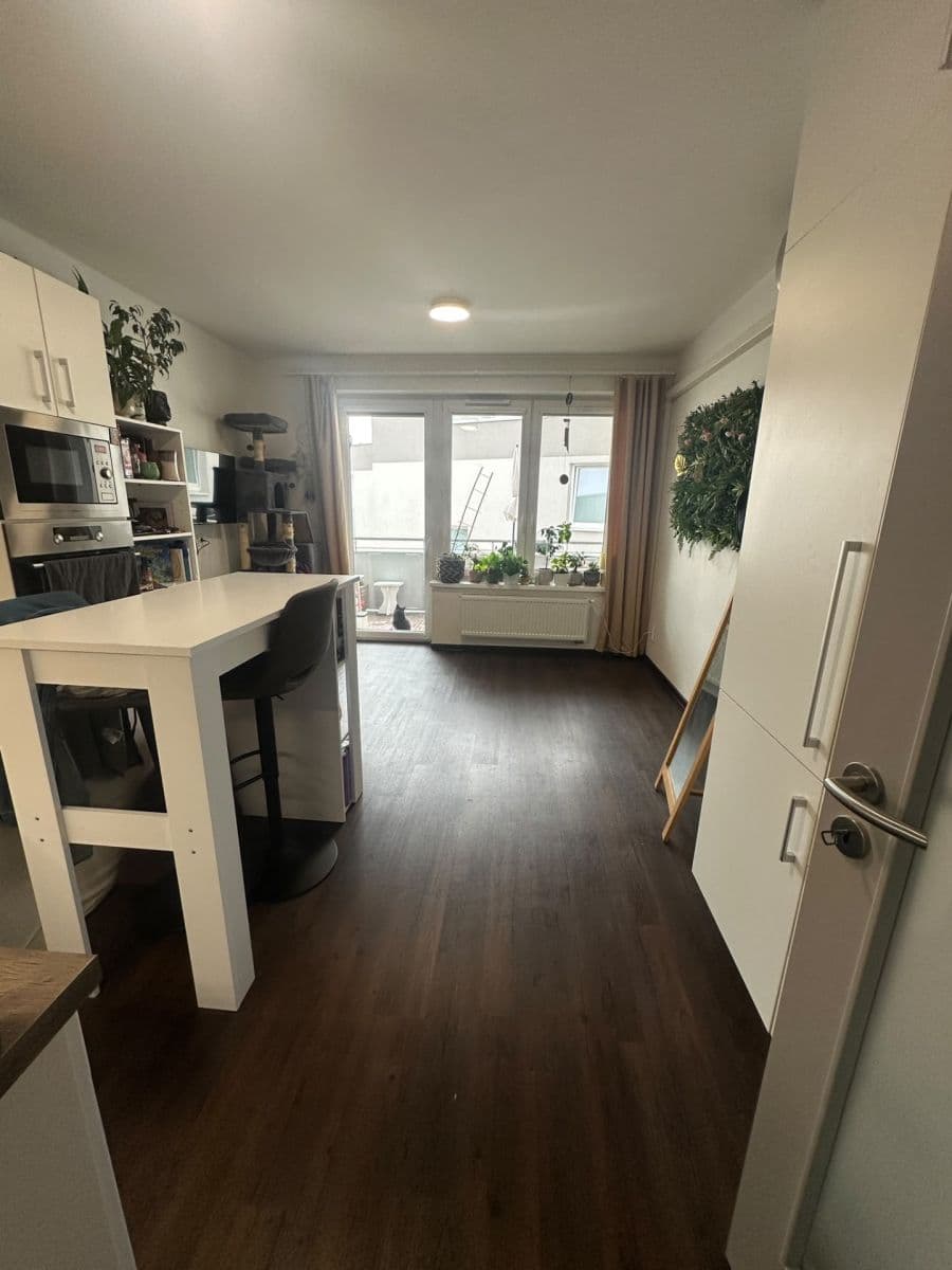 Prodej bytu 1+kk 38 m², Tovární, Olomouc, Olomoucký kraj Prodej bytu 1+kk 38 m², Tovární, Olomouc, Olomoucký kraj