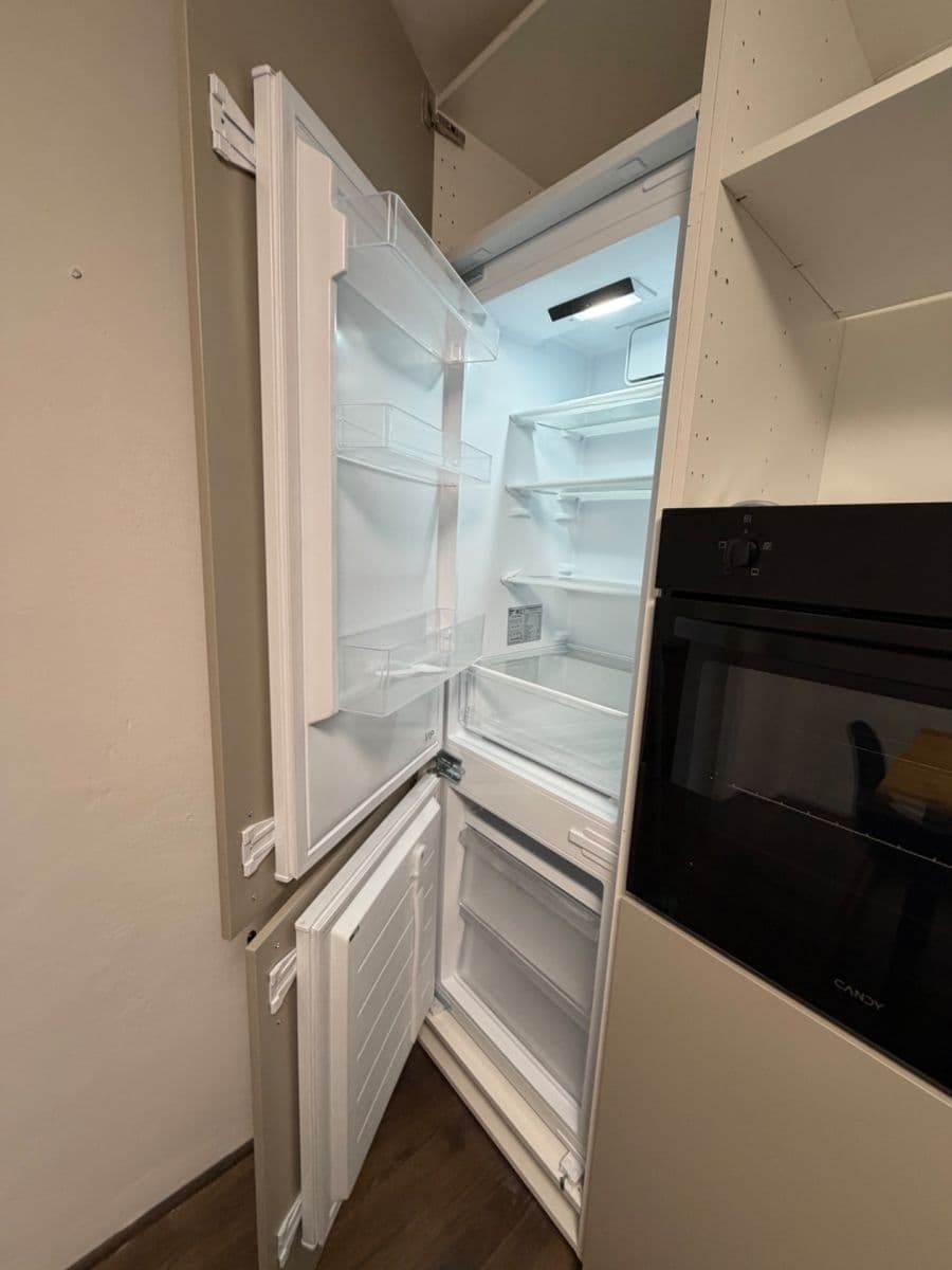 Pronájem bytu 3+1 78 m², Doležalova, Brno, Jihomoravský kraj Pronájem bytu 3+1 78 m², Doležalova, Brno, Jihomoravský kraj