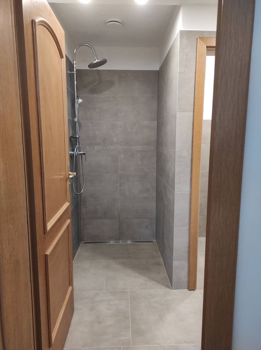 Pronájem bytu 1+kk 38 m², Podkomorská, Brno, Jihomoravský kraj Pronájem bytu 1+kk 38 m², Podkomorská, Brno, Jihomoravský kraj