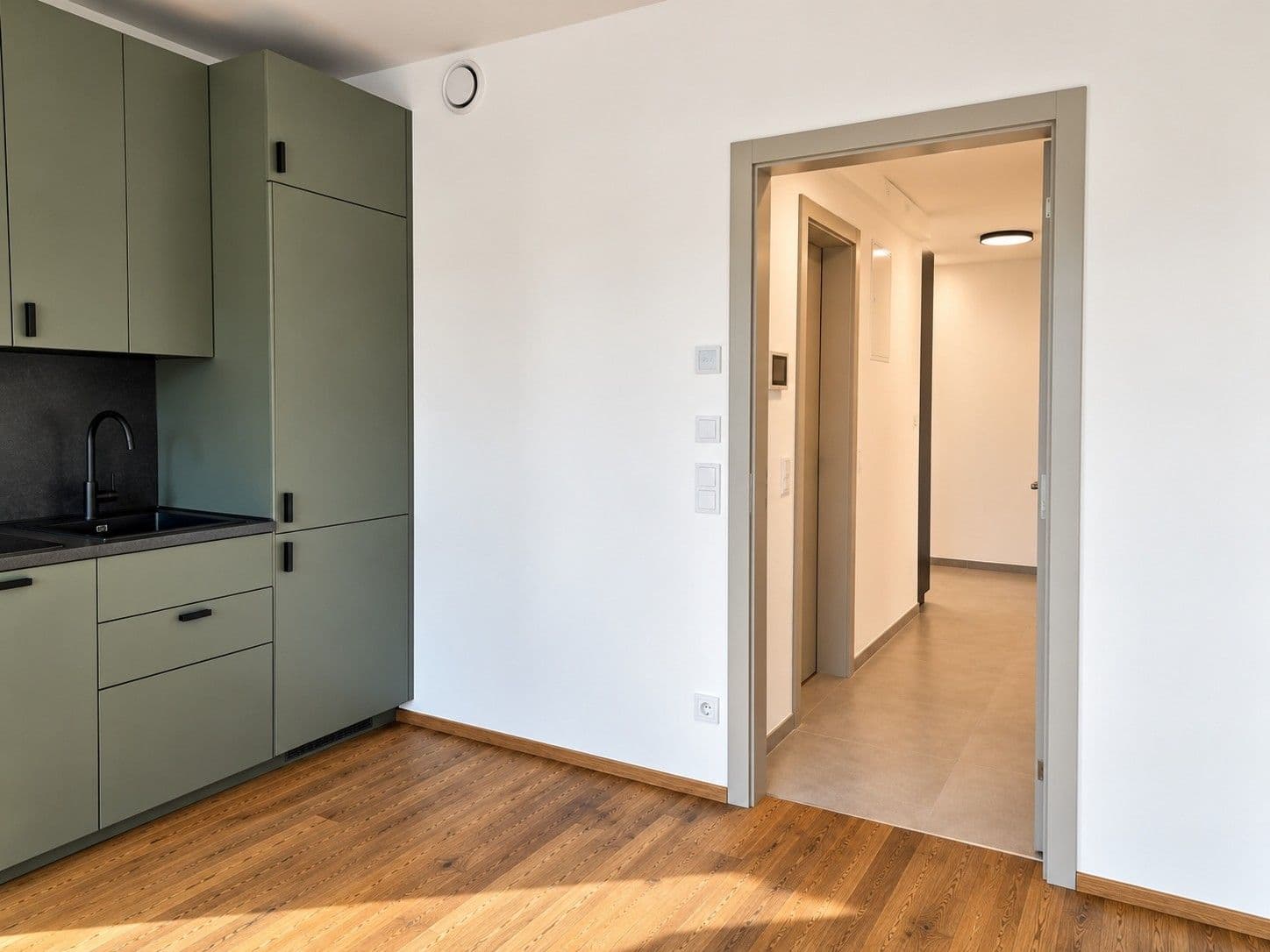 Pronájem bytu 2+kk 54 m², Hartigova, Praha, Praha Pronájem bytu 2+kk 54 m², Hartigova, Praha, Praha