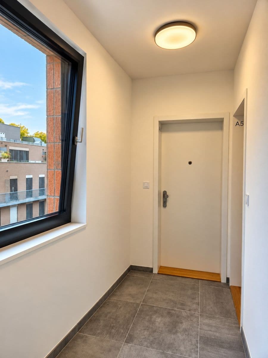 Pronájem bytu 2+kk 54 m², Hartigova, Praha, Praha Pronájem bytu 2+kk 54 m², Hartigova, Praha, Praha