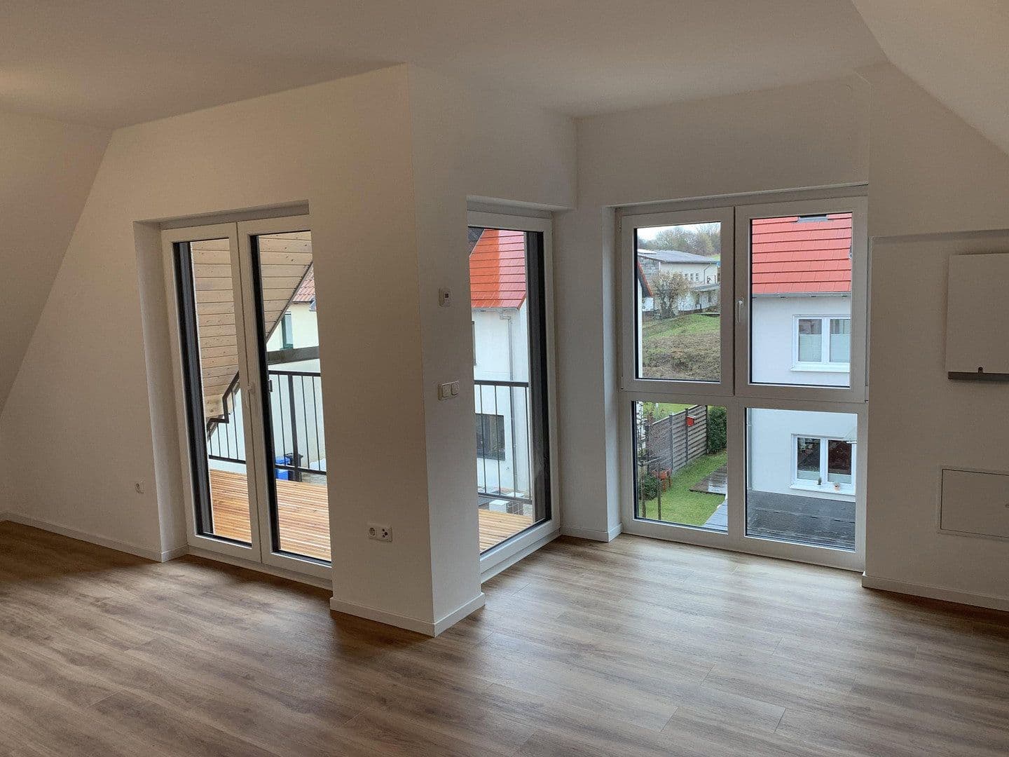 Pronájem bytu 3+1 75 m², Kirchstraße 26d, Ober-Ramstadt, Hessen Pronájem bytu 3+1 75 m², Kirchstraße 26d, Ober-Ramstadt, Hessen