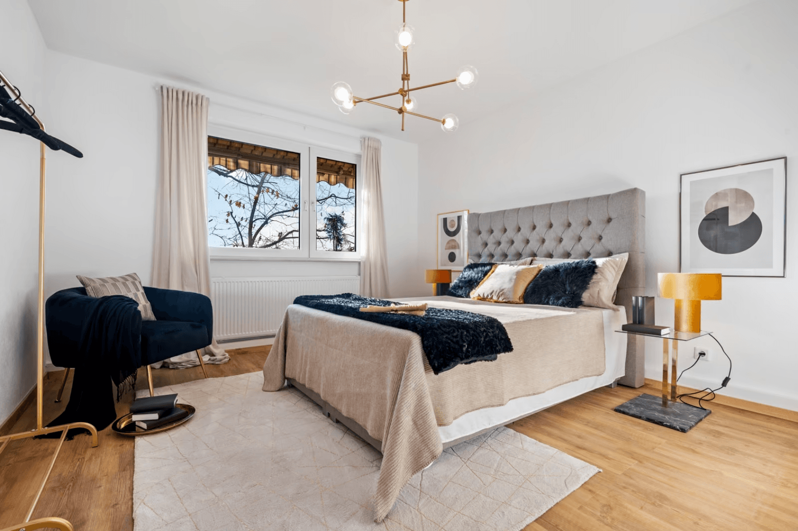Pronájem bytu 3+1 90 m², Frankfurt am Main - Nieder-Eschbach, Hessen Pronájem bytu 3+1 90 m², Frankfurt am Main - Nieder-Eschbach, Hessen