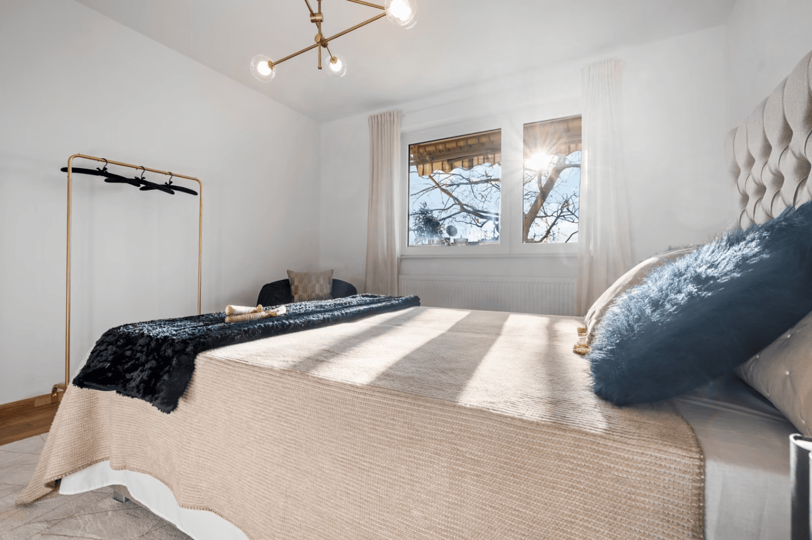 Pronájem bytu 3+1 90 m², Frankfurt am Main - Nieder-Eschbach, Hessen Pronájem bytu 3+1 90 m², Frankfurt am Main - Nieder-Eschbach, Hessen