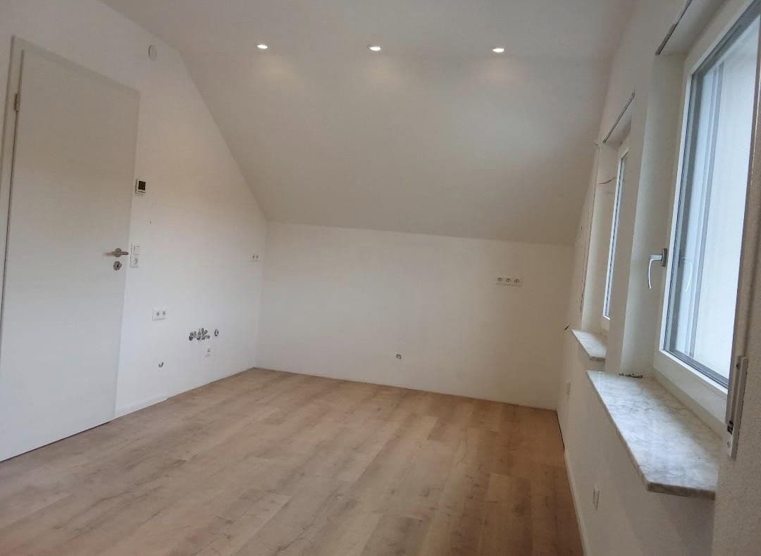 Pronájem bytu 2+kk 75 m², Horb am Neckar, Bádensko-Württembersko Pronájem bytu 2+kk 75 m², Horb am Neckar, Bádensko-Württembersko