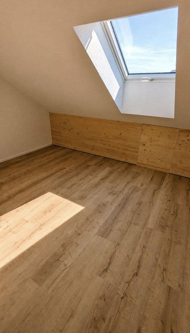 Pronájem bytu 2+kk 75 m², Horb am Neckar, Bádensko-Württembersko Pronájem bytu 2+kk 75 m², Horb am Neckar, Bádensko-Württembersko