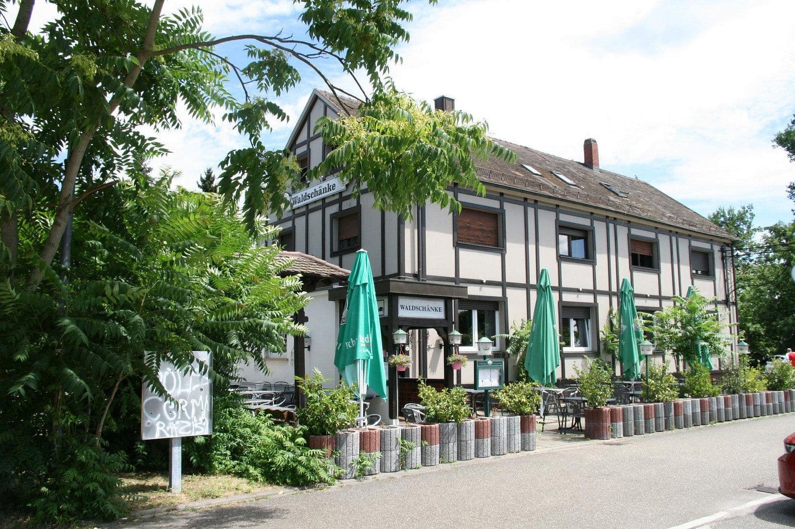 Prodej nebytového prostoru 2.000 m², Herrenalber Straße 1, Rheinstetten, Bádensko-Württembersko Prodej nebytového prostoru 2.000 m², Herrenalber Straße 1, Rheinstetten, Bádensko-Württembersko
