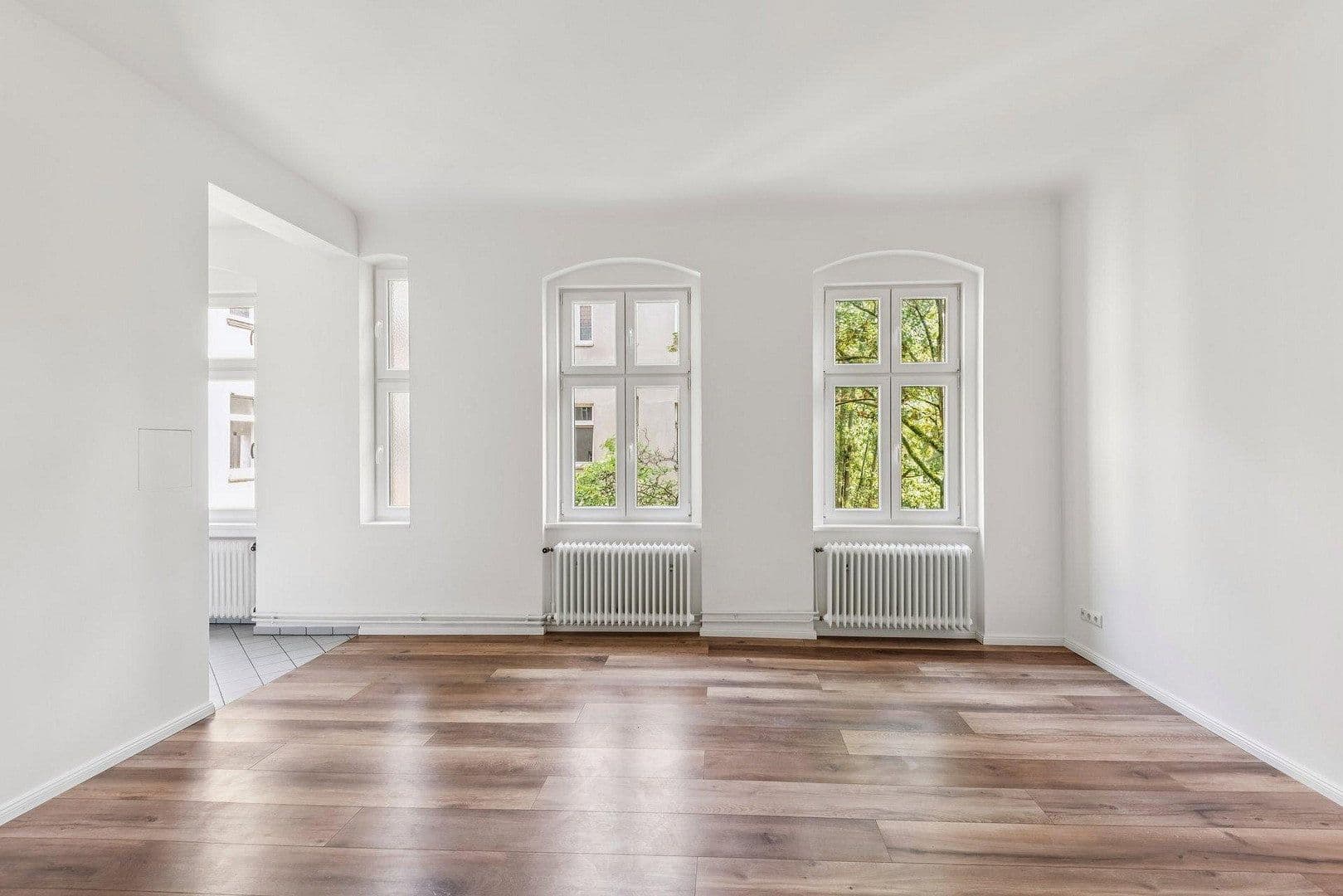 Prodej bytu 1+1 38 m², Emserstraße 100, Berlin, Berlín Prodej bytu 1+1 38 m², Emserstraße 100, Berlin, Berlín
