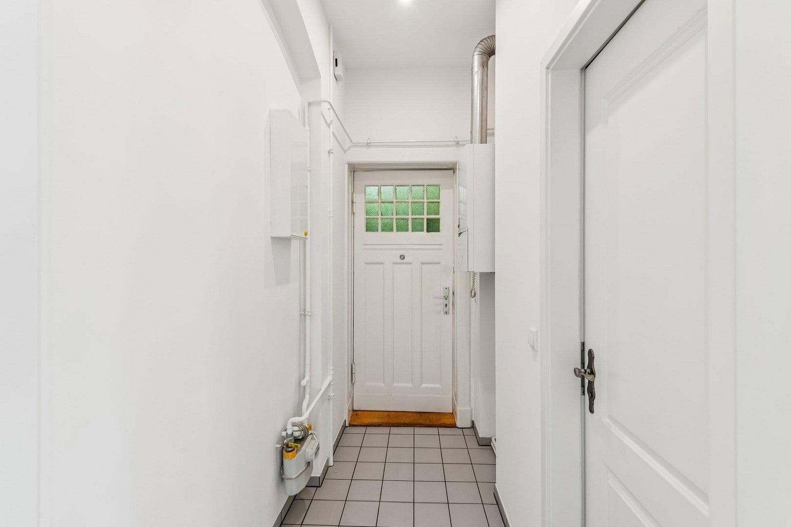 Prodej bytu 1+1 38 m², Emserstraße 100, Berlin, Berlín Prodej bytu 1+1 38 m², Emserstraße 100, Berlin, Berlín