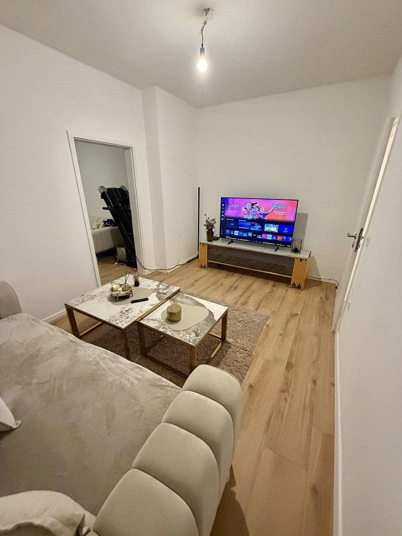 Pronájem bytu 2+1 45 m², Nordstr 60, Wuppertal, Severní Porýní-Vestfálsko Pronájem bytu 2+1 45 m², Nordstr 60, Wuppertal, Severní Porýní-Vestfálsko