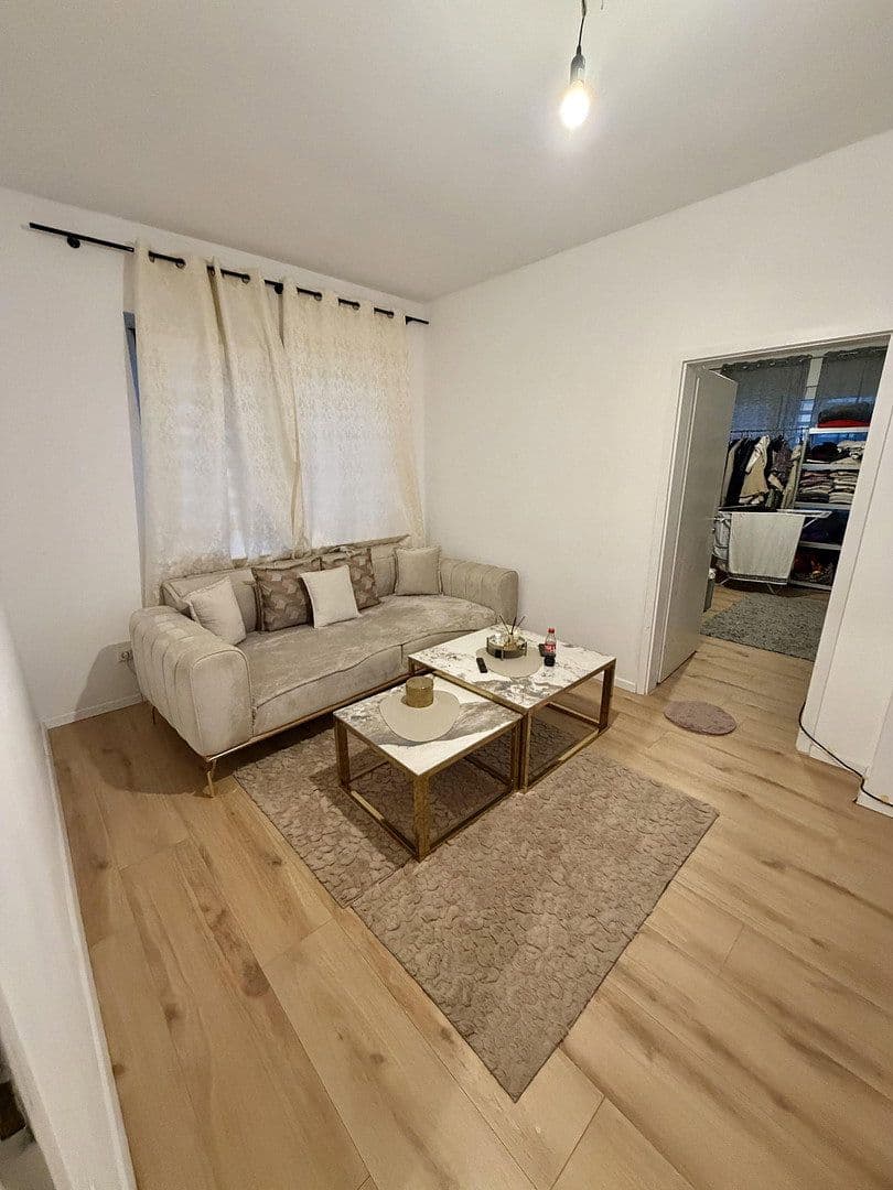 Pronájem bytu 2+1 45 m², Nordstr 60, Wuppertal, Severní Porýní-Vestfálsko Pronájem bytu 2+1 45 m², Nordstr 60, Wuppertal, Severní Porýní-Vestfálsko