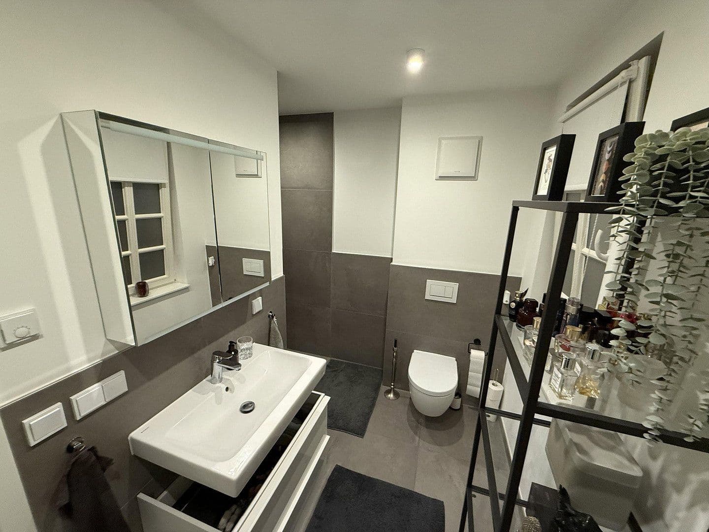 Pronájem bytu 2+1 55 m², Wiesbaden, Hessen Pronájem bytu 2+1 55 m², Wiesbaden, Hessen