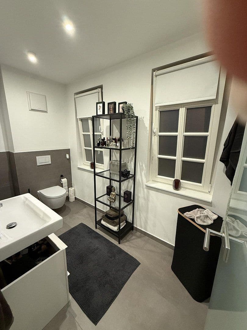 Pronájem bytu 2+1 55 m², Wiesbaden, Hessen Pronájem bytu 2+1 55 m², Wiesbaden, Hessen