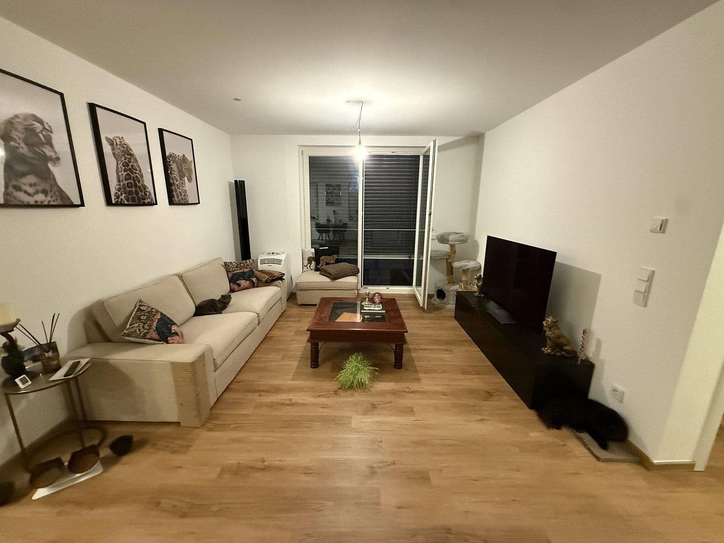 Pronájem bytu 2+1 55 m², Wiesbaden, Hessen Pronájem bytu 2+1 55 m², Wiesbaden, Hessen