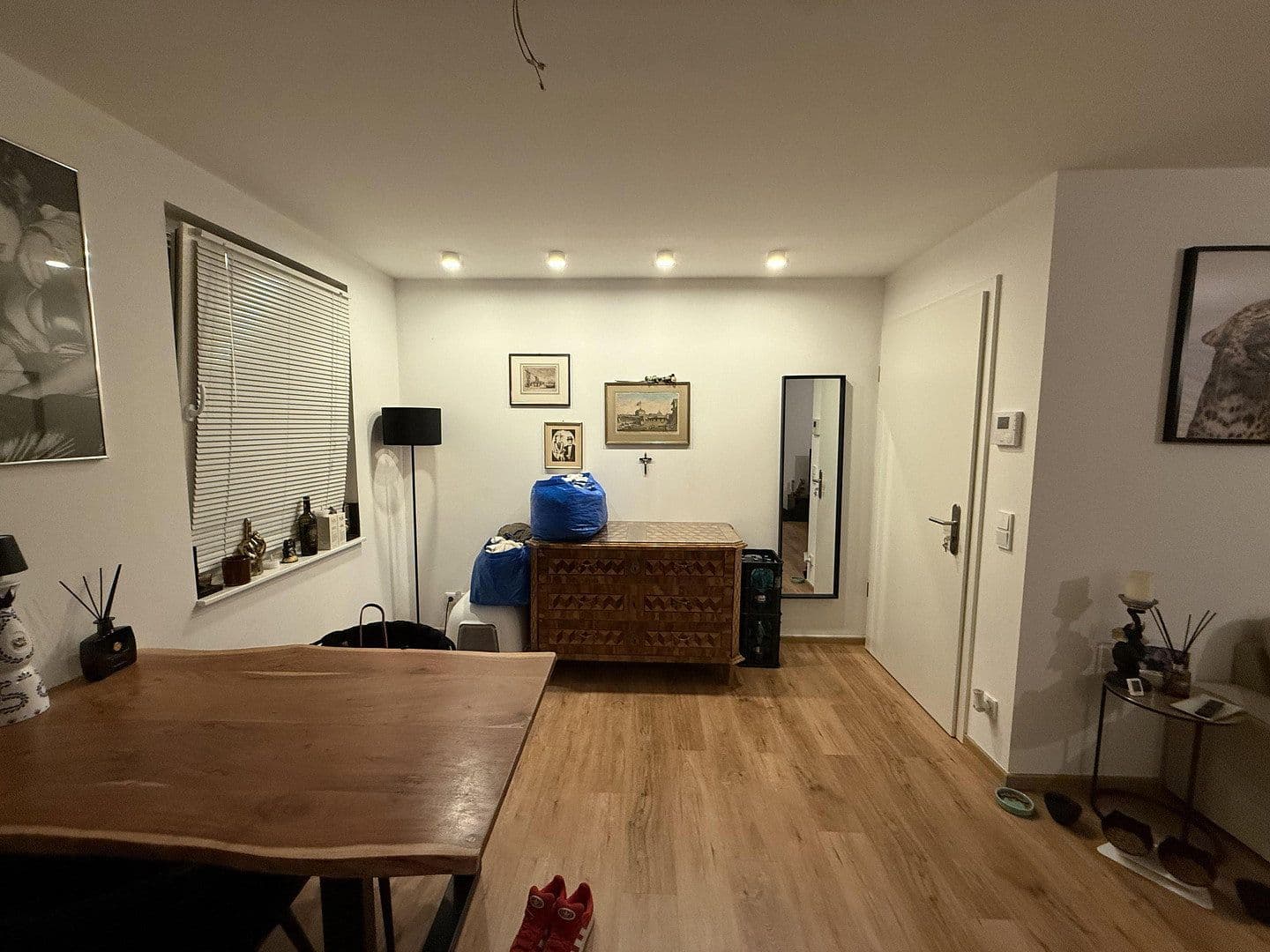 Pronájem bytu 2+1 55 m², Wiesbaden, Hessen Pronájem bytu 2+1 55 m², Wiesbaden, Hessen