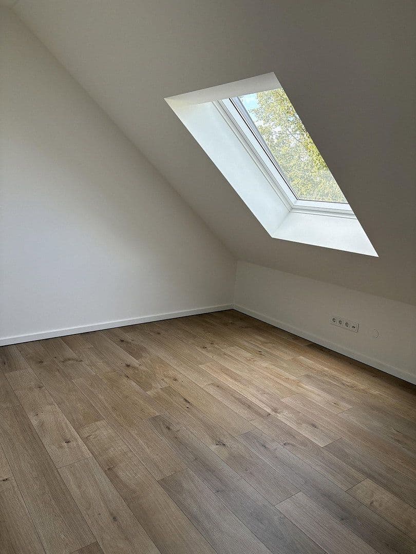 Pronájem bytu 4+1 99 m², Gronau, Severní Porýní-Vestfálsko Pronájem bytu 4+1 99 m², Gronau, Severní Porýní-Vestfálsko