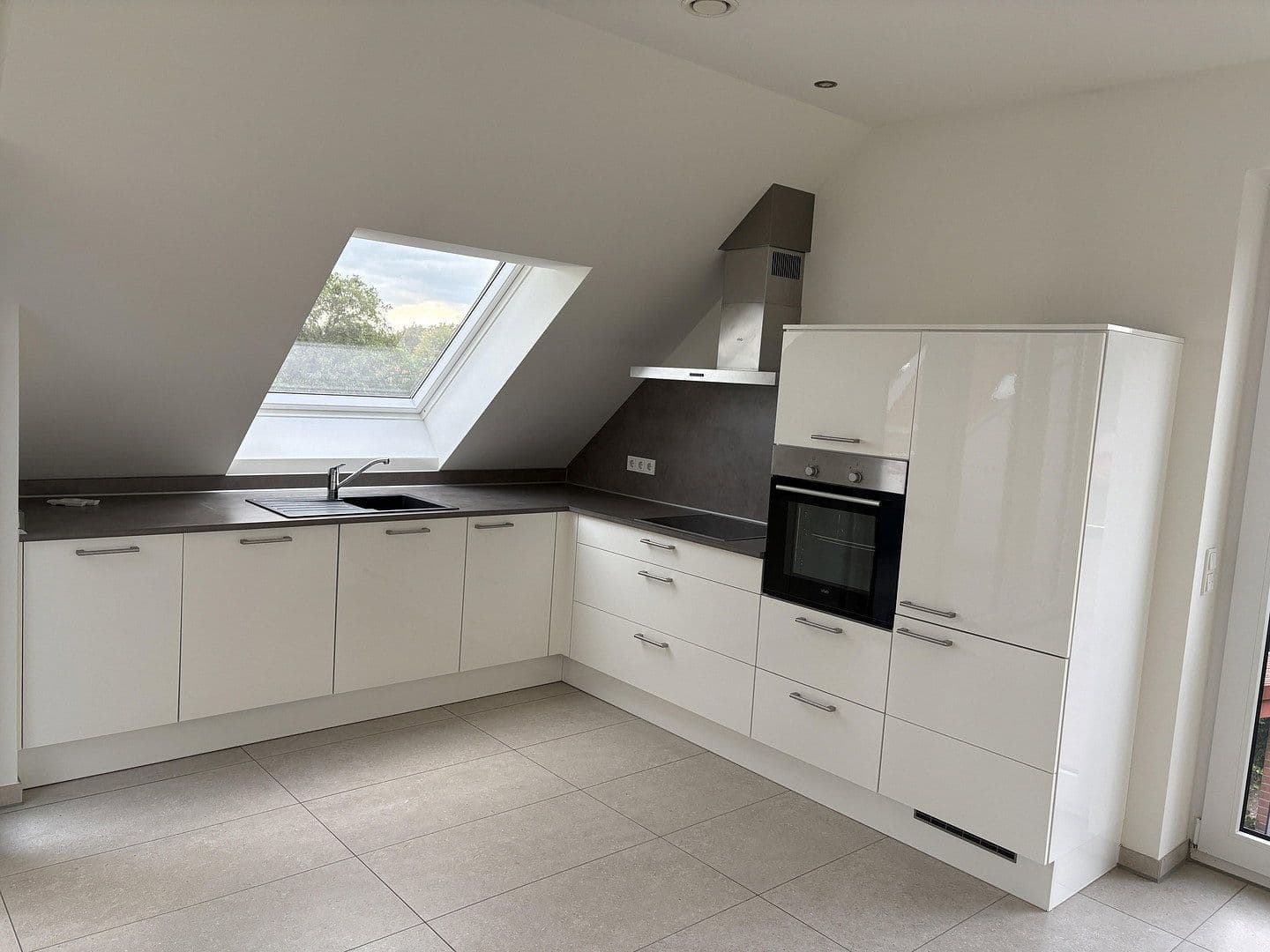 Pronájem bytu 4+1 99 m², Gronau, Severní Porýní-Vestfálsko Pronájem bytu 4+1 99 m², Gronau, Severní Porýní-Vestfálsko