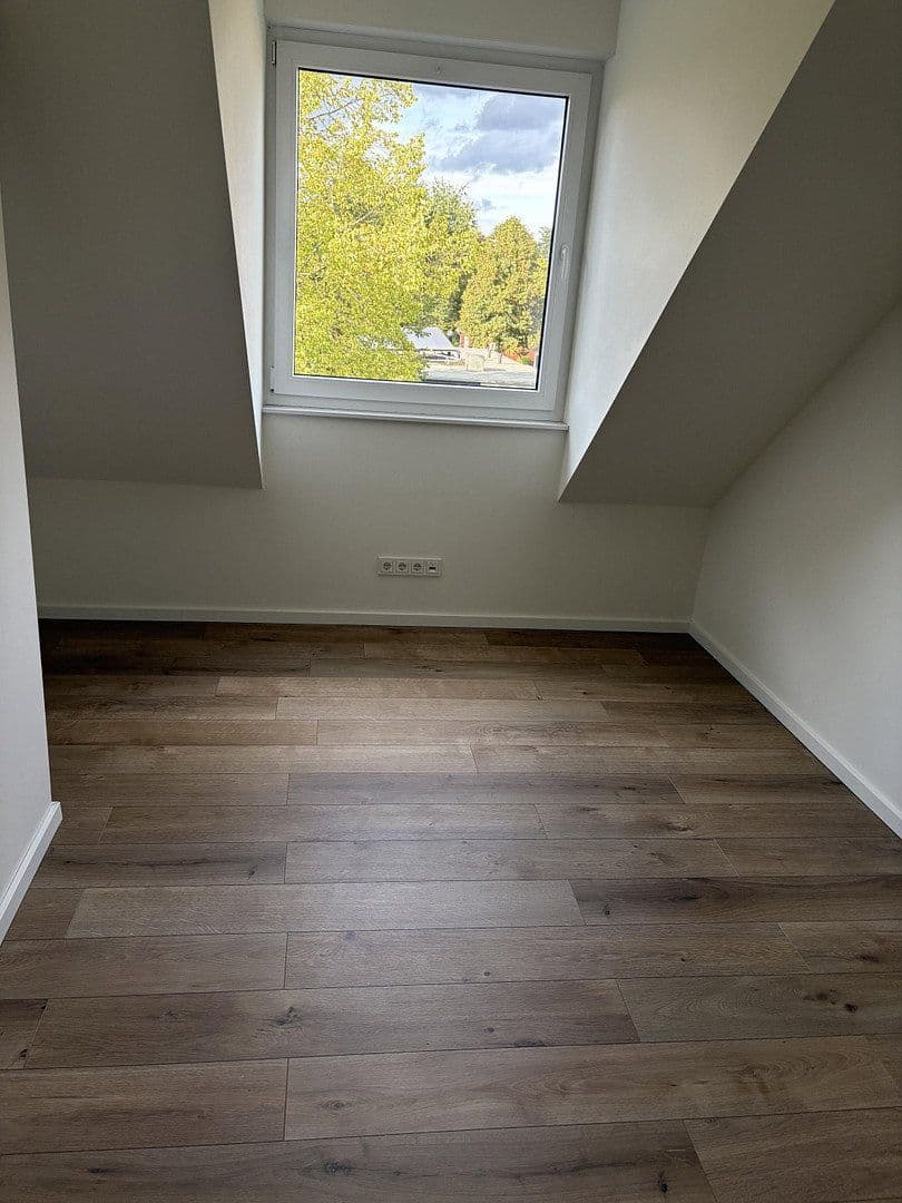 Pronájem bytu 4+1 99 m², Gronau, Severní Porýní-Vestfálsko Pronájem bytu 4+1 99 m², Gronau, Severní Porýní-Vestfálsko