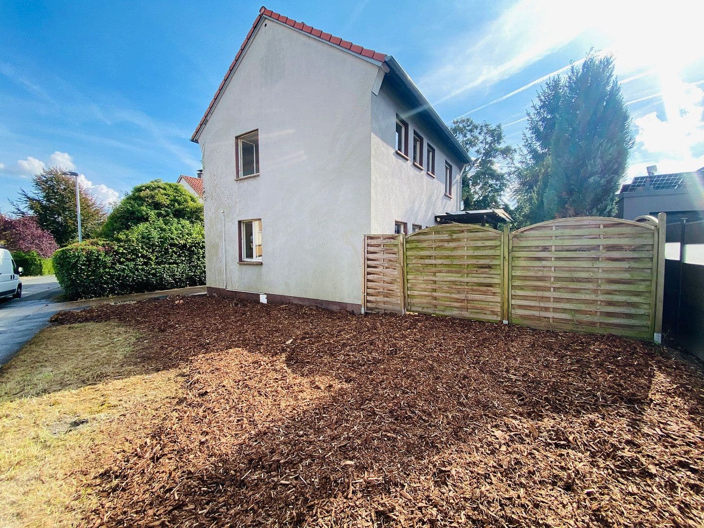 Prodej domu 99 m², pozemek 490 m², Otto-Hue-Str., Kamen, Severní Porýní-Vestfálsko Prodej domu 99 m², pozemek 490 m², Otto-Hue-Str., Kamen, Severní Porýní-Vestfálsko