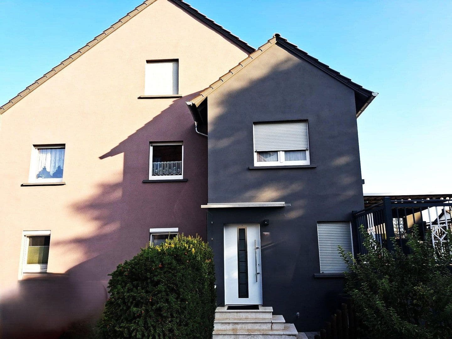 Prodej domu 160 m², pozemek 657 m², Ingelheim am Rhein, Porýní-Falc Prodej domu 160 m², pozemek 657 m², Ingelheim am Rhein, Porýní-Falc