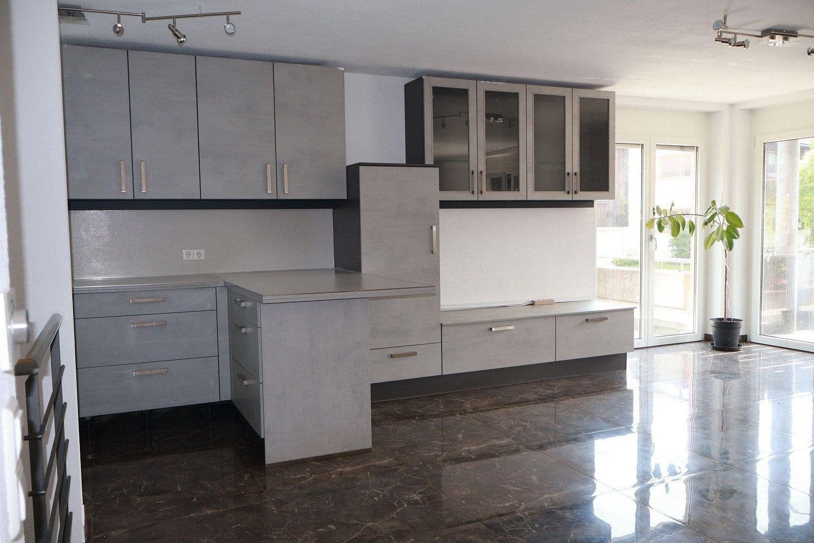 Pronájem bytu 3+kk 119 m², Wehr, Bádensko-Württembersko Pronájem bytu 3+kk 119 m², Wehr, Bádensko-Württembersko