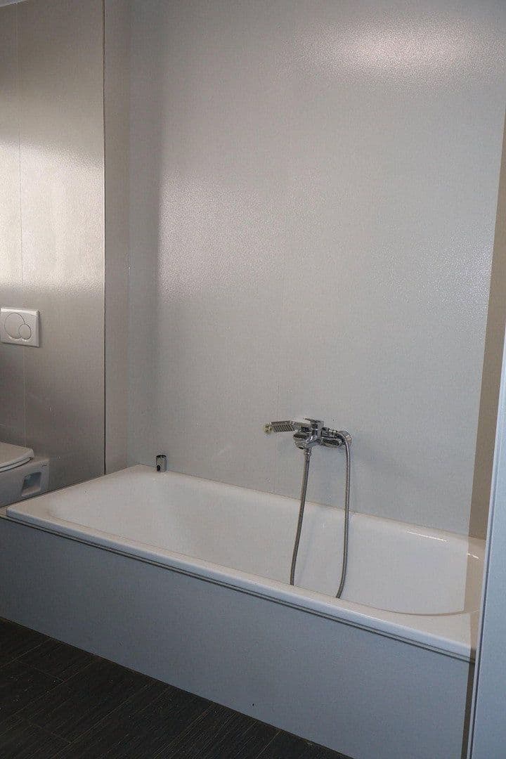Pronájem bytu 3+kk 119 m², Wehr, Bádensko-Württembersko Pronájem bytu 3+kk 119 m², Wehr, Bádensko-Württembersko