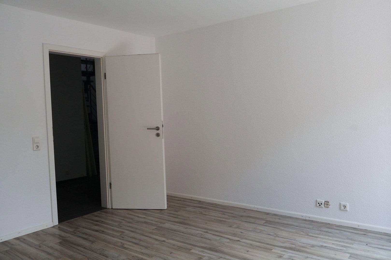 Pronájem bytu 3+kk 119 m², Wehr, Bádensko-Württembersko Pronájem bytu 3+kk 119 m², Wehr, Bádensko-Württembersko
